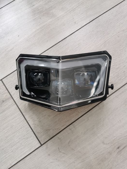 Polaris sportsman lampa centralna led reflektor szperacz ring