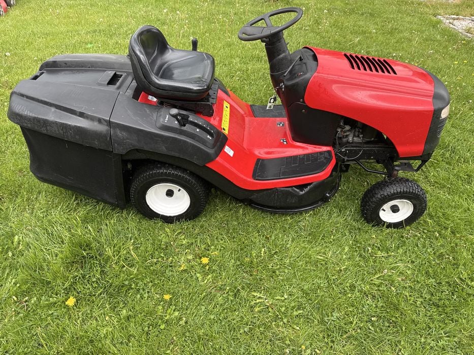 Traktorek Husqvarna HOP