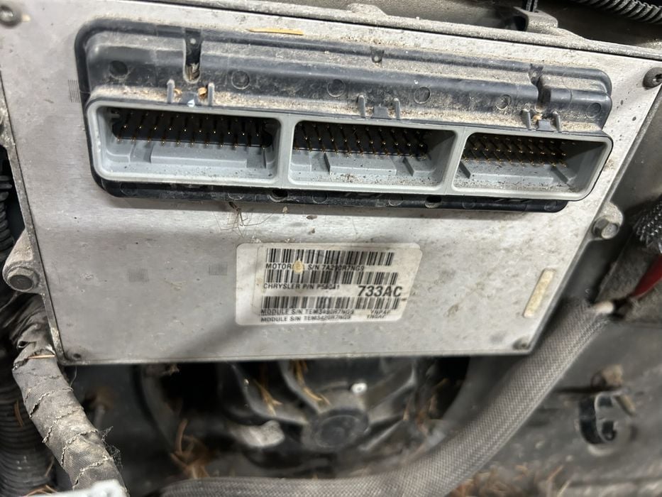Jeep Wrangler 2.5 benzyna  komputer silnika