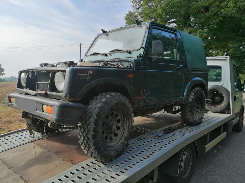 Suzuki Samurai 1,3 b 1997r most skrzynia biegow reduktor resor inne cz