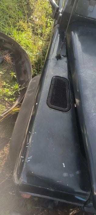 land rover defender 110 2000r błotnik prawy przedni