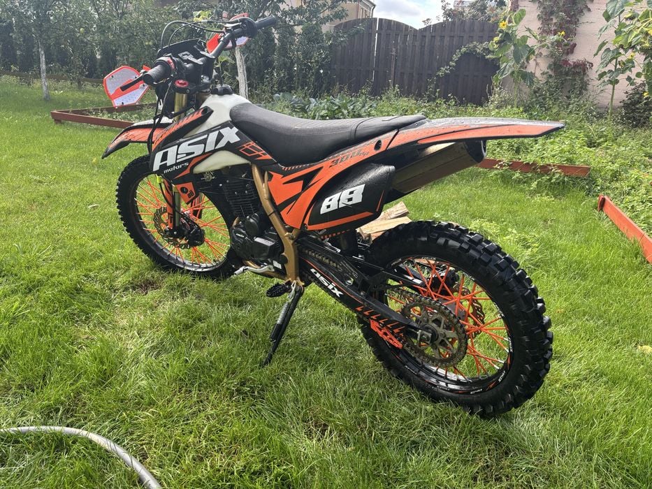 Cross 300ccm tylko 21 mth mało używany
