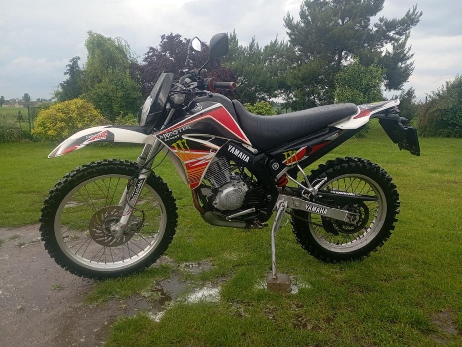 Motocykl Yamaha XT 125