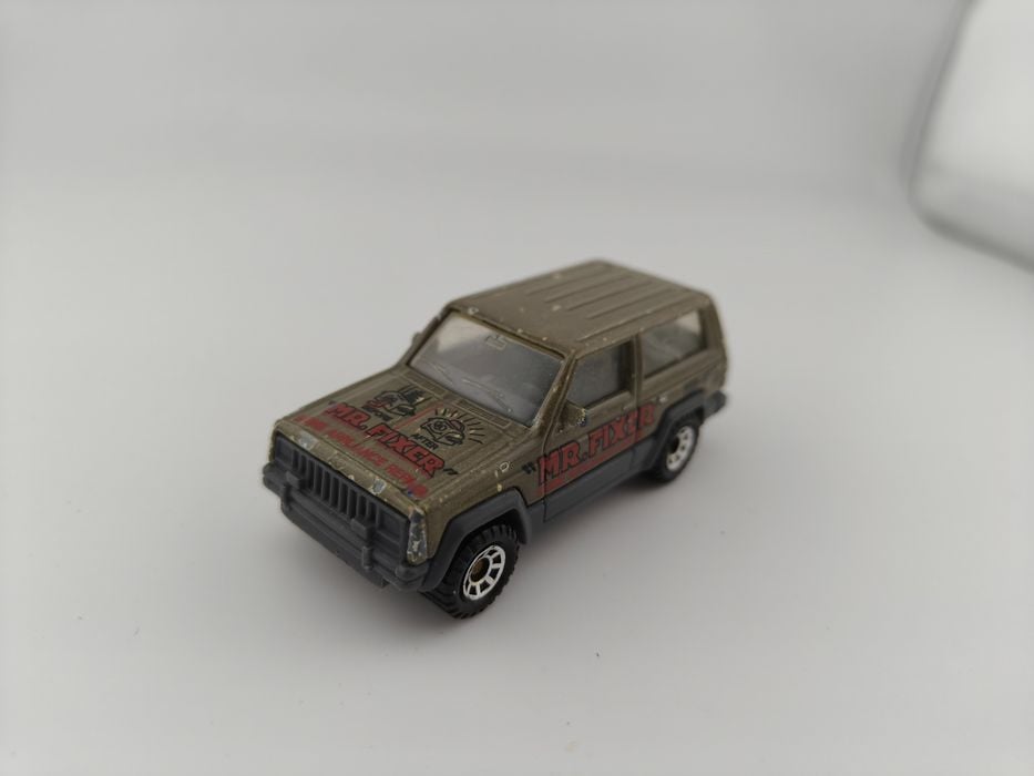 Matchbox Jeep Cherokee