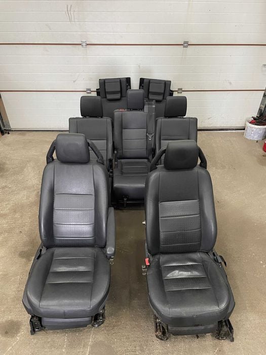 Fotele KPL 3 Rzędy Grzane Wentylowane Skóra Land Rover Discovery III