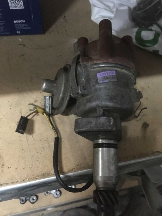 Suzuki Samurai SJ413 aparat zapłonowy