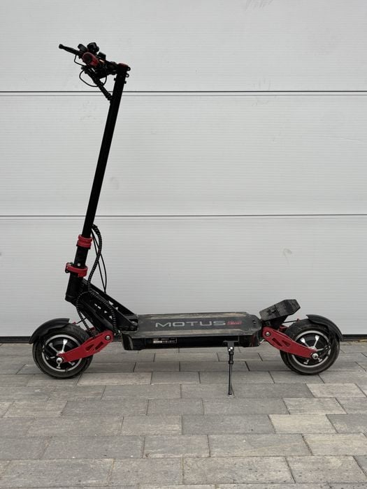 Hulajnoga motus 10 pro sport MAŁY PRZEBIEG