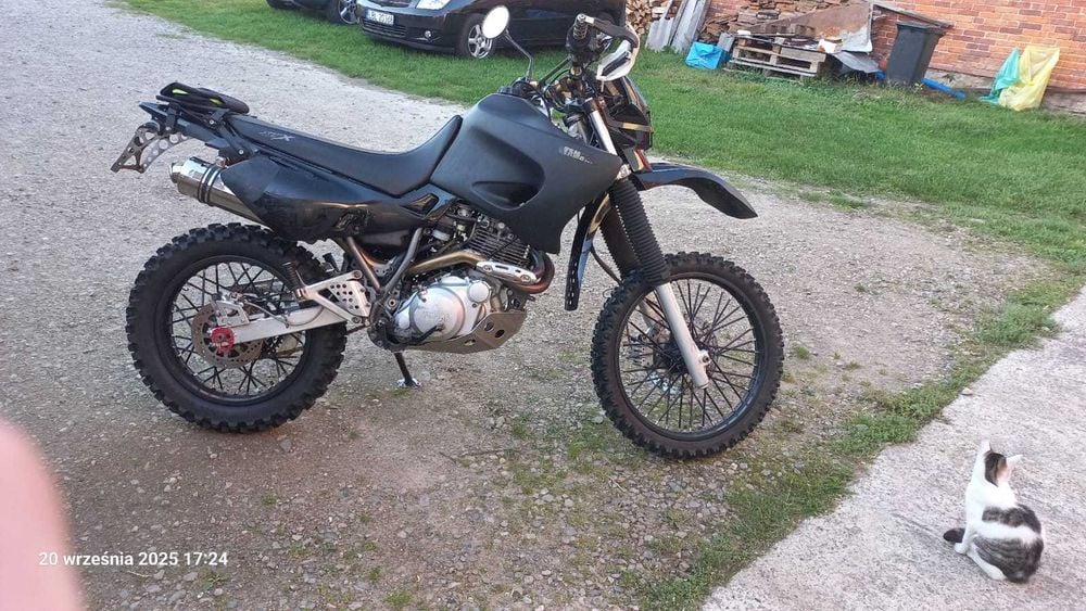 Yamaha XT600 Dużo dodatków