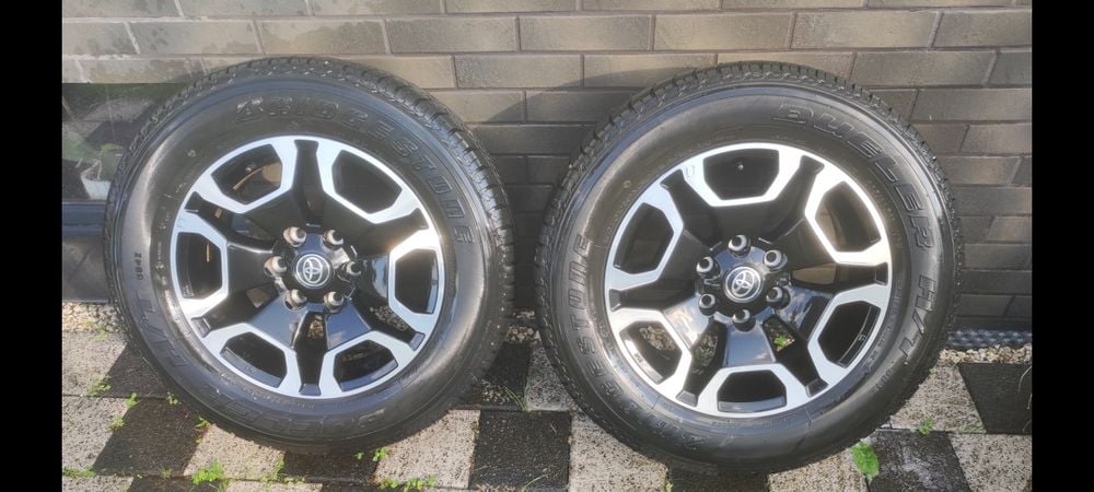 Felgi + opony toyota hilux 265/60 R18