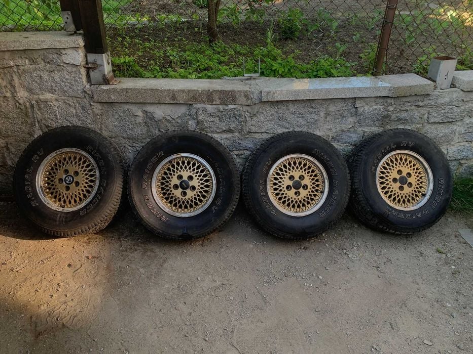 Koła Felgi z Oponami Jeep Cherokee XJ 5x114,3 P 255/70 R15 108S