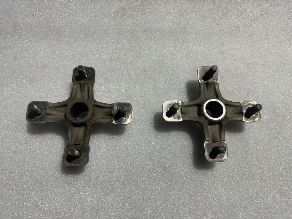 Piasta koła tylnego 2 szt. Komplet Yamaha YFZ450 quad 04-08