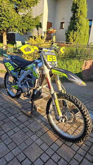 Suzuki RMZ 450 z 2016