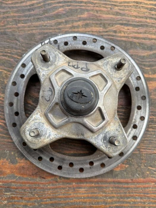 przod piasta kola przednia os polos naped Polaris Sportsman Scrambler