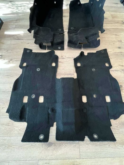 Jeep Wrangler Jl części podłoga , dywan , wykładzina , progi Rubikon
