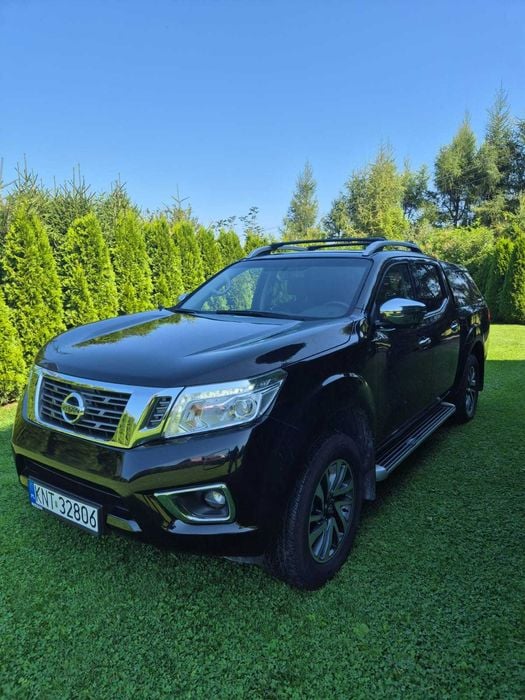 NISSAN Navara 2017 manual, 4x4, diesel, czarny metalik.