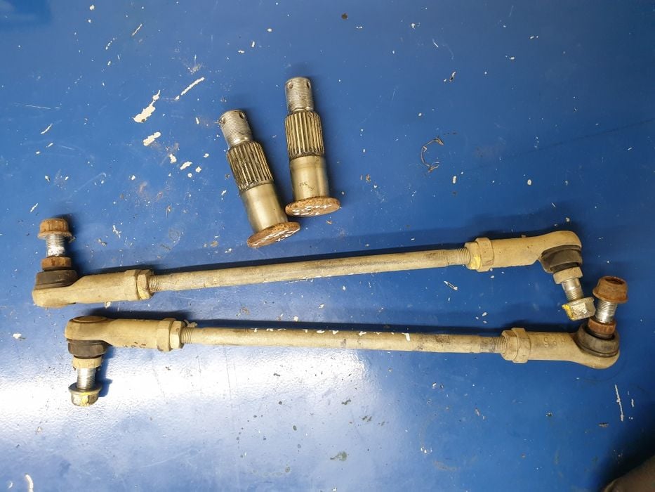 Drążek kierowniczy honda trx 420 rancher 2014