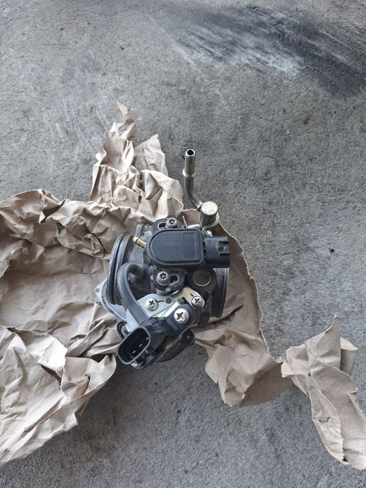 Przepustnica Yamaha grizzly 700