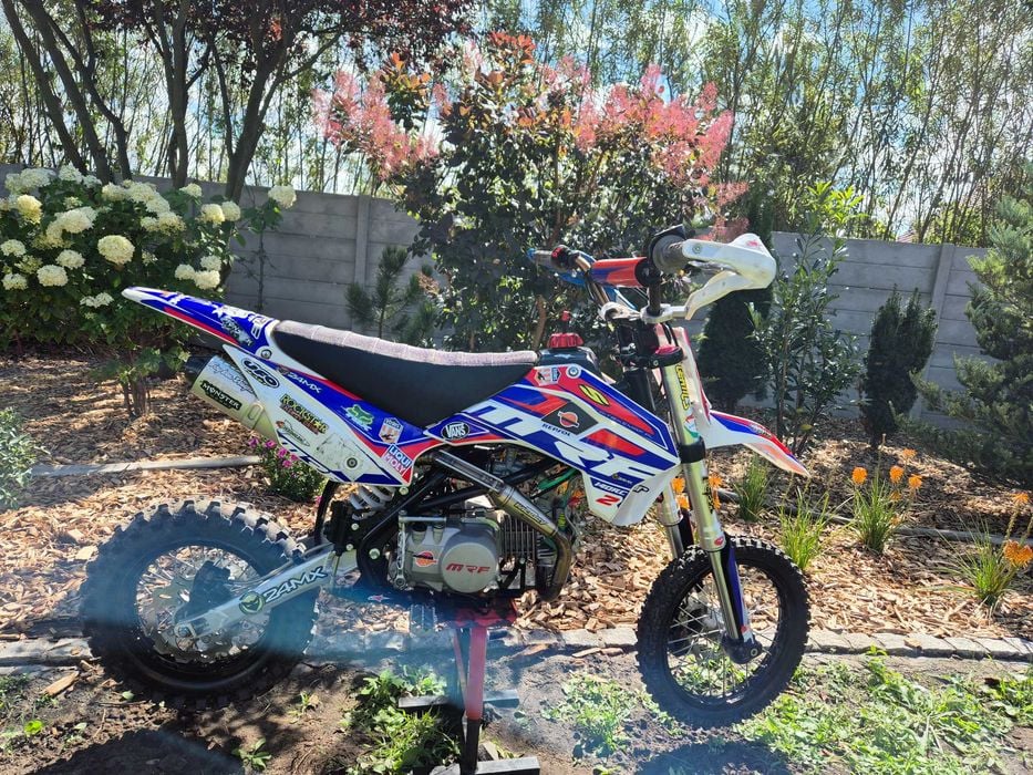 Pit bike mrf-rcz 140