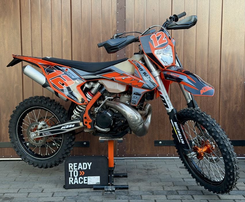 KTM EXC 250  2017  Ostatni gaźnik  dodatki  Zarejestrowany