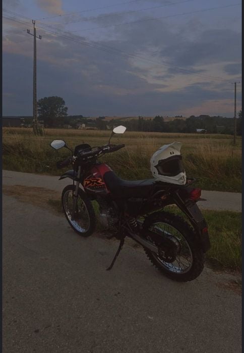 Sprzedam Suzuki dr 125