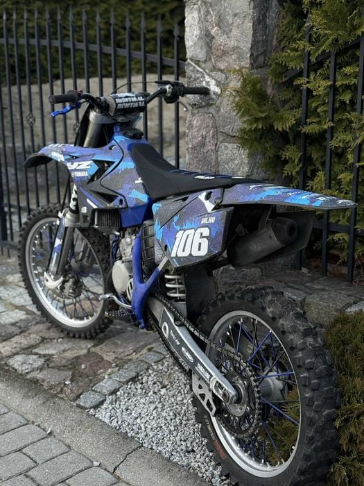 Motocykl YAMAHA YZ 125
