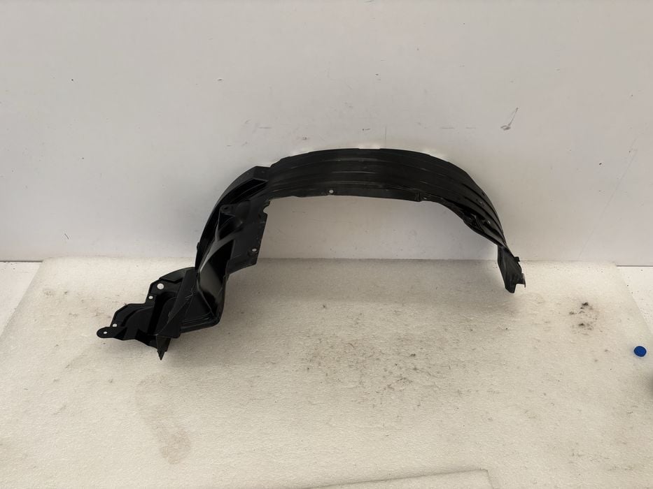 Toyota Hilux VIII 8 lift FL 20- nadkole prawy przód prawe przednie