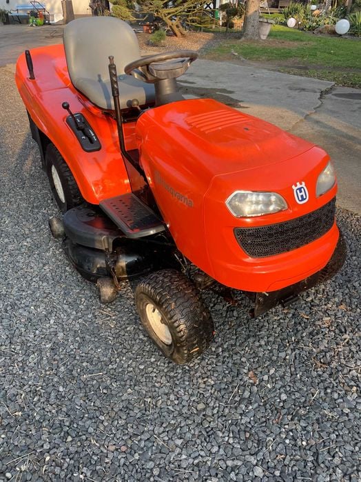 Traktor kosiarka Husqvarna