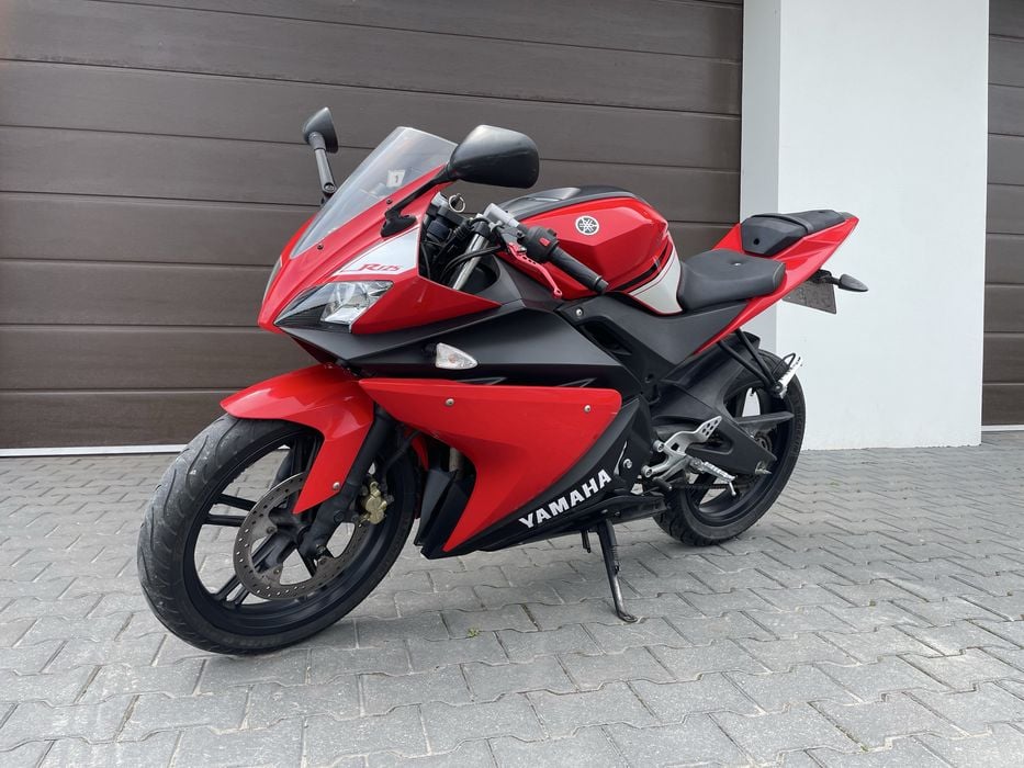 Yamaha YZF R125 kat. B/A1 gotowa do sezonu, oryginalne malowanie, akrapovic