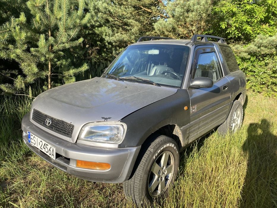 Toyota rav4 doinwestowana
