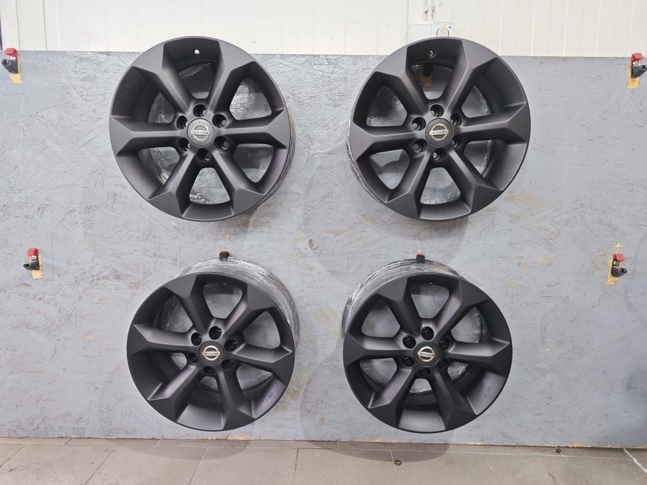Felgi alu 6x114,3 17" Nissan Navara 7J ET30