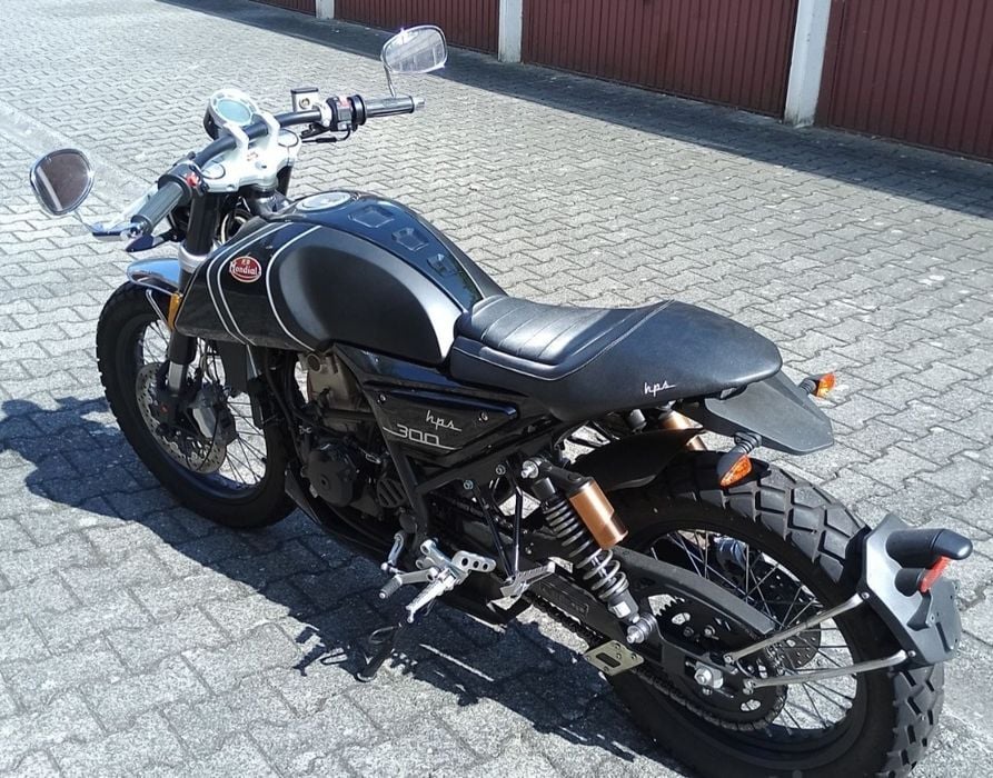 FB Mondial HPS 300S stan jak nowy, 720 km, zarejestrowany, cafe racer