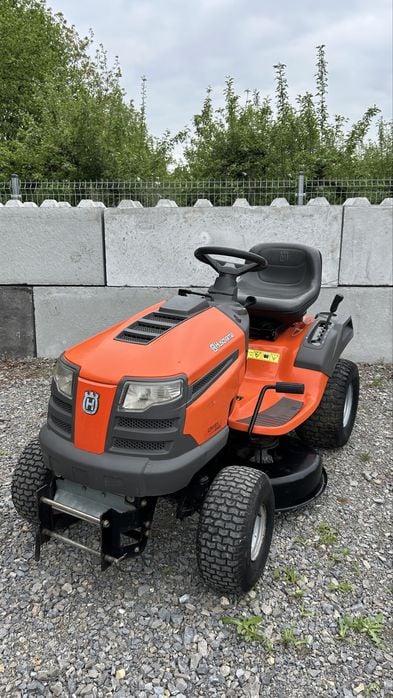 Kosiarka traktorek husqvarna