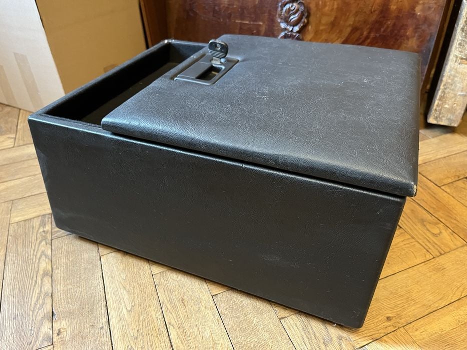 Cubby box Land Rover Defender 90/110 2 kluczyki konsola  środkowa