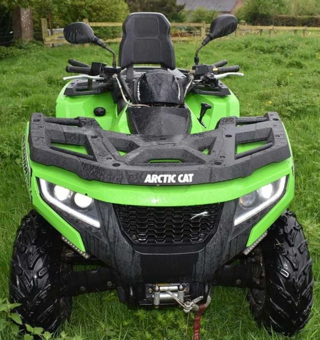 arctic cat alterra 550 silnik rama dok. plastiki lampa dyfer 700 kola wspomaganie zawieszenia licznik