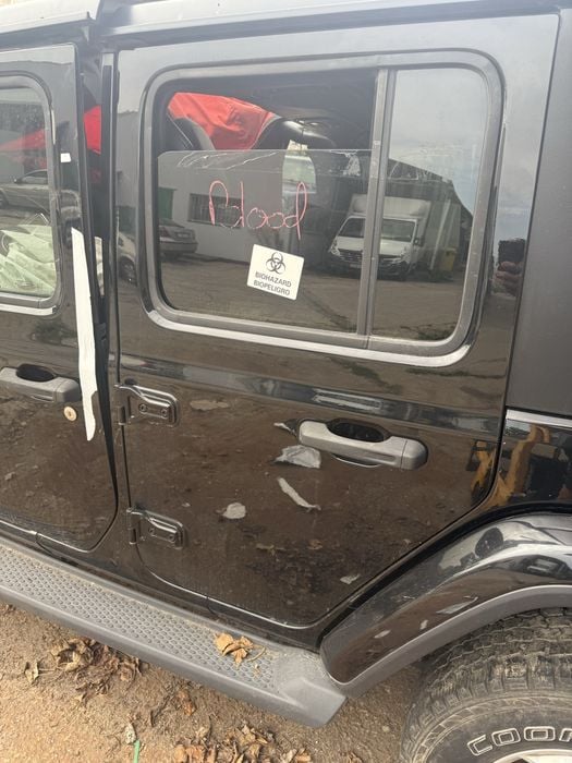 Drzwi lewy tył kpl .Jeep wrangler 18-25r