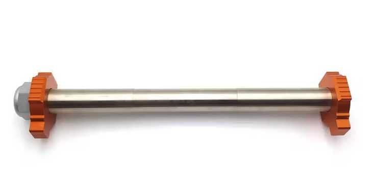 KTM oś koła tył sx exc 20mm