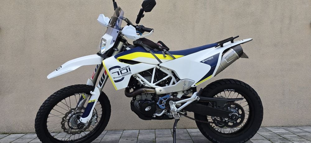 Husqvarna 701 Enduro 2017 zarejestrowany Ktm Leovince