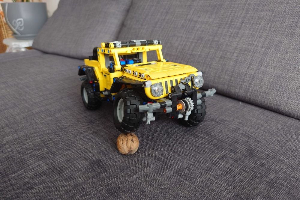 LEGO Jeep Wrangler 42122
