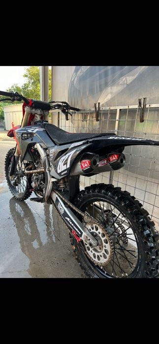 CRF 250R 2021        (nie Sxf, kxf, yzf)