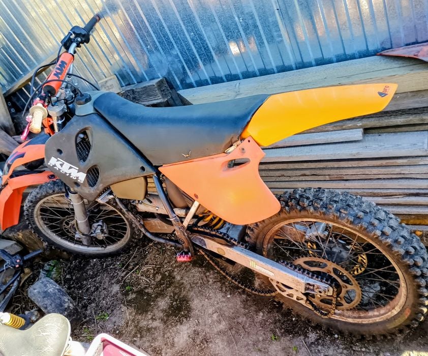 Ktm exc 250 w całości lub na części świeży cylinder.