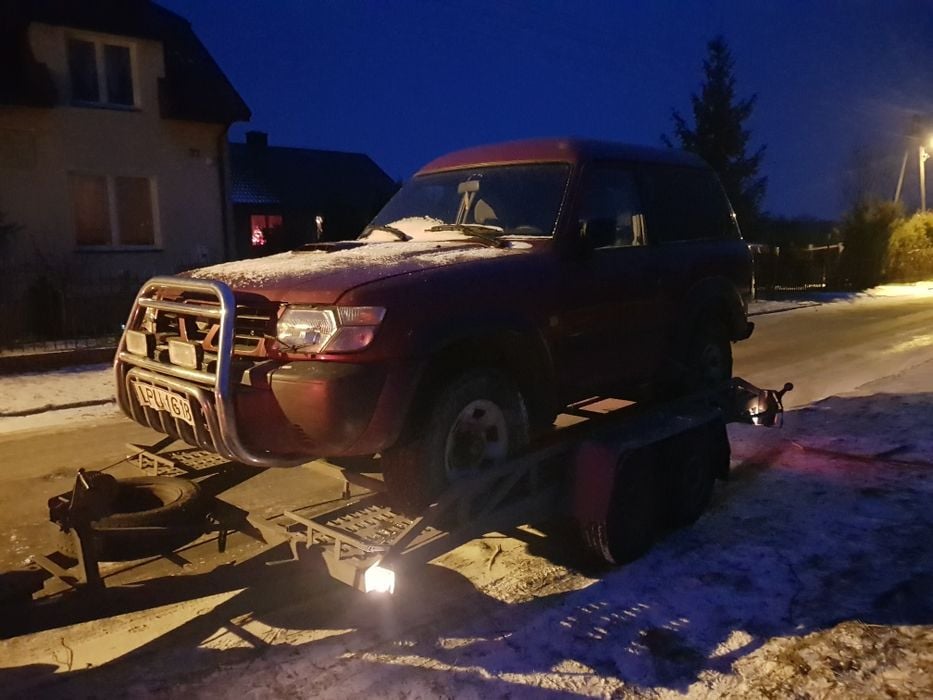 Nissan Patrol y61 na części silnik karoseria