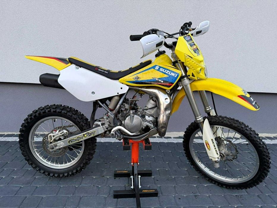 Cross Suzuki RM 85 rok 2014 w bardzo dobrym stanie, Transport.