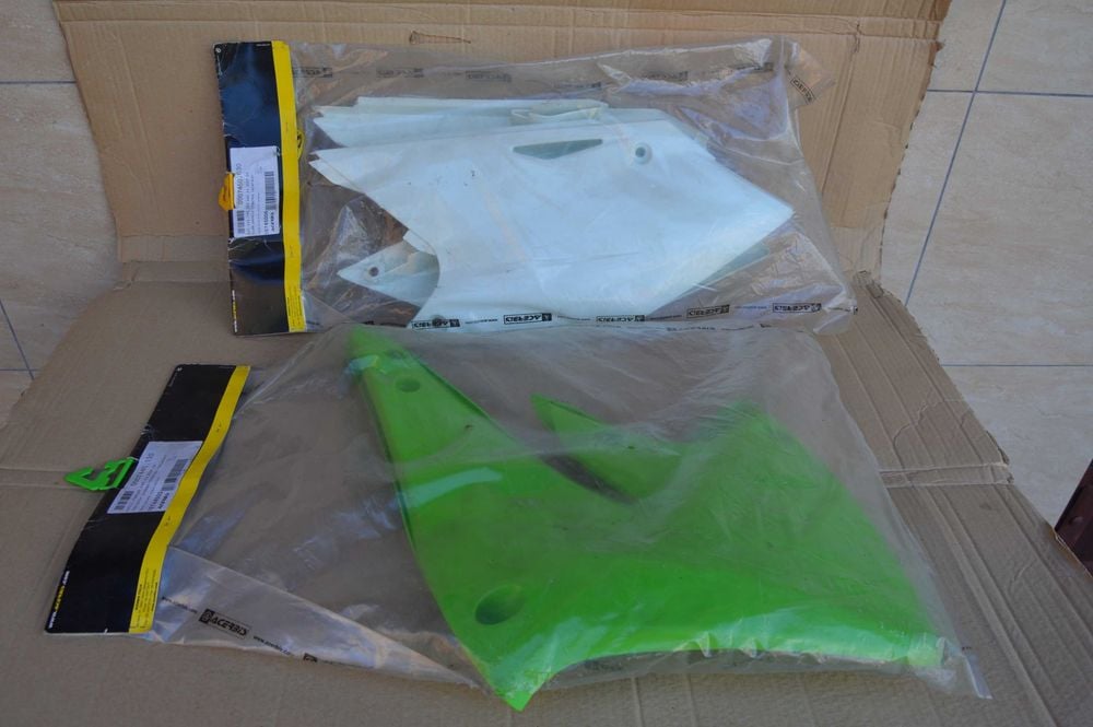 Kawasaki KX 250 '04r ACERBIS owiewki plastiki osłony NOWE