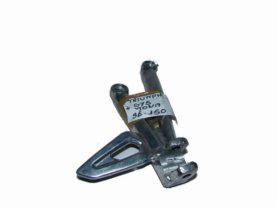 SET SETY PODNÓŻEK TRIUMPH 675 DAYTONA