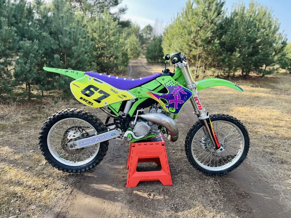 Kawasaki Kx 125 Pro Circuit Film Dostawa  2t Cr Rm 250 Sx Yz 85  Cross