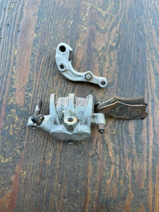 nissin zacisk z jarzmem jarzmo przod yamaha yzf yz 125 / 250 / 450