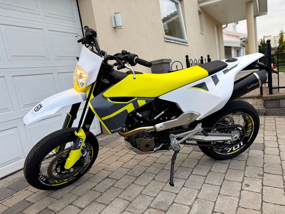 Husqvarna 701 SM 2021 * Tylko 1822 km! *Leo Vince *Igiełka *Bezupadek