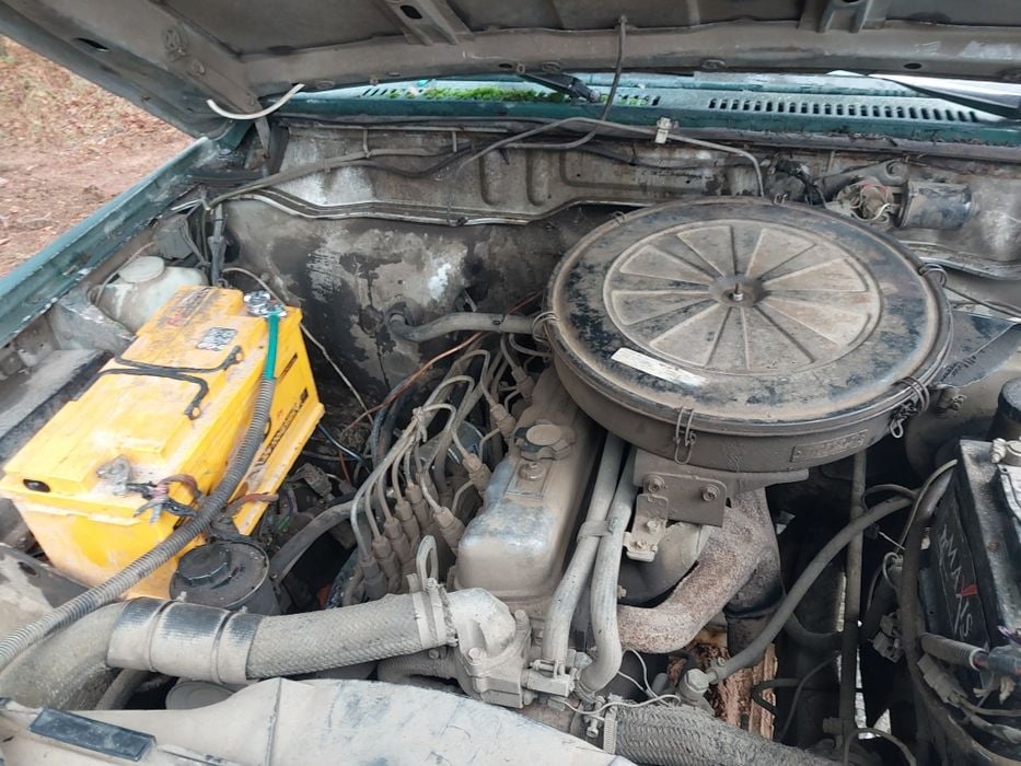 Nissan patrol k160 3.3d 3.2d kokpit szyba resory przekładnia