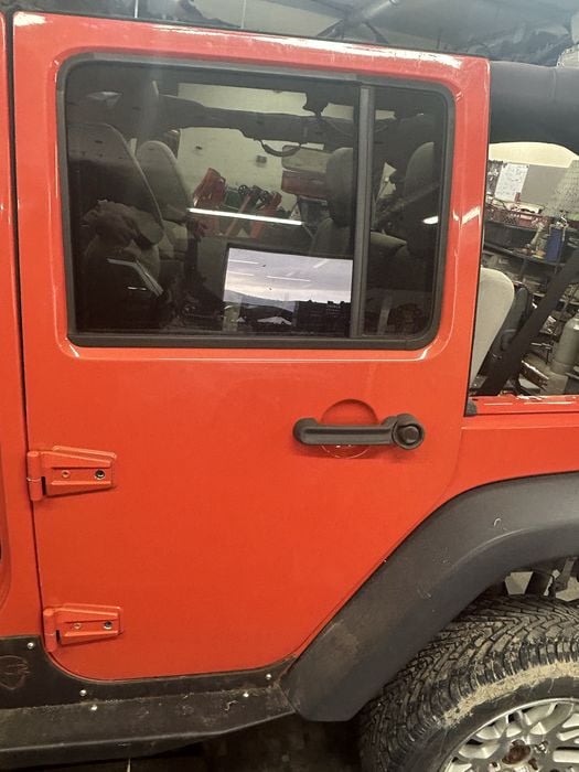 Drzwi Jeep Wrangler lewe tyl bez osprzetu
