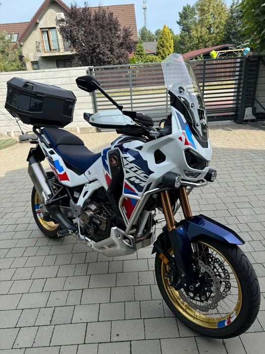 Honda Africa Twin 1100 DCT ES Faktura Vat 23% 4 lata gwarancji